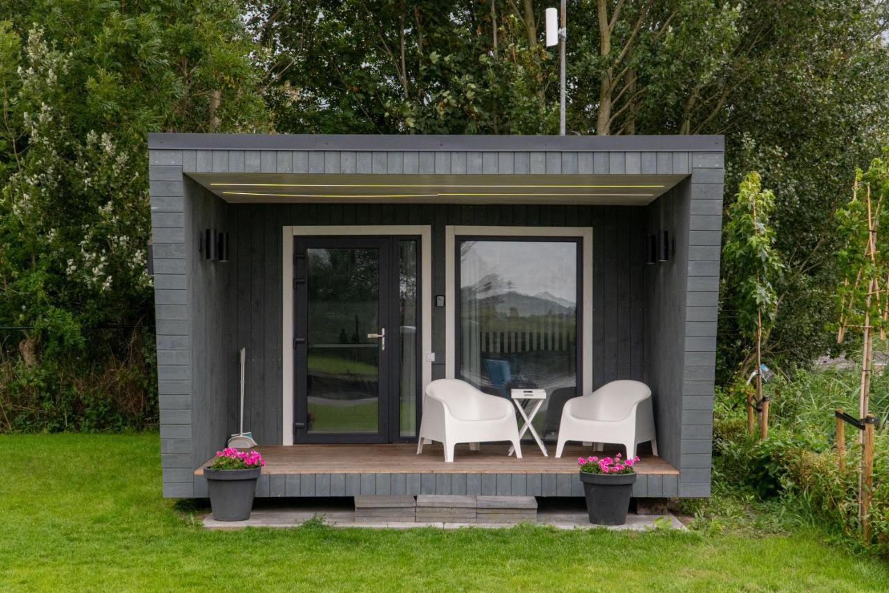Tiny House Aan Het Water Op De Appelhof Villa Wommels ภายนอก รูปภาพ